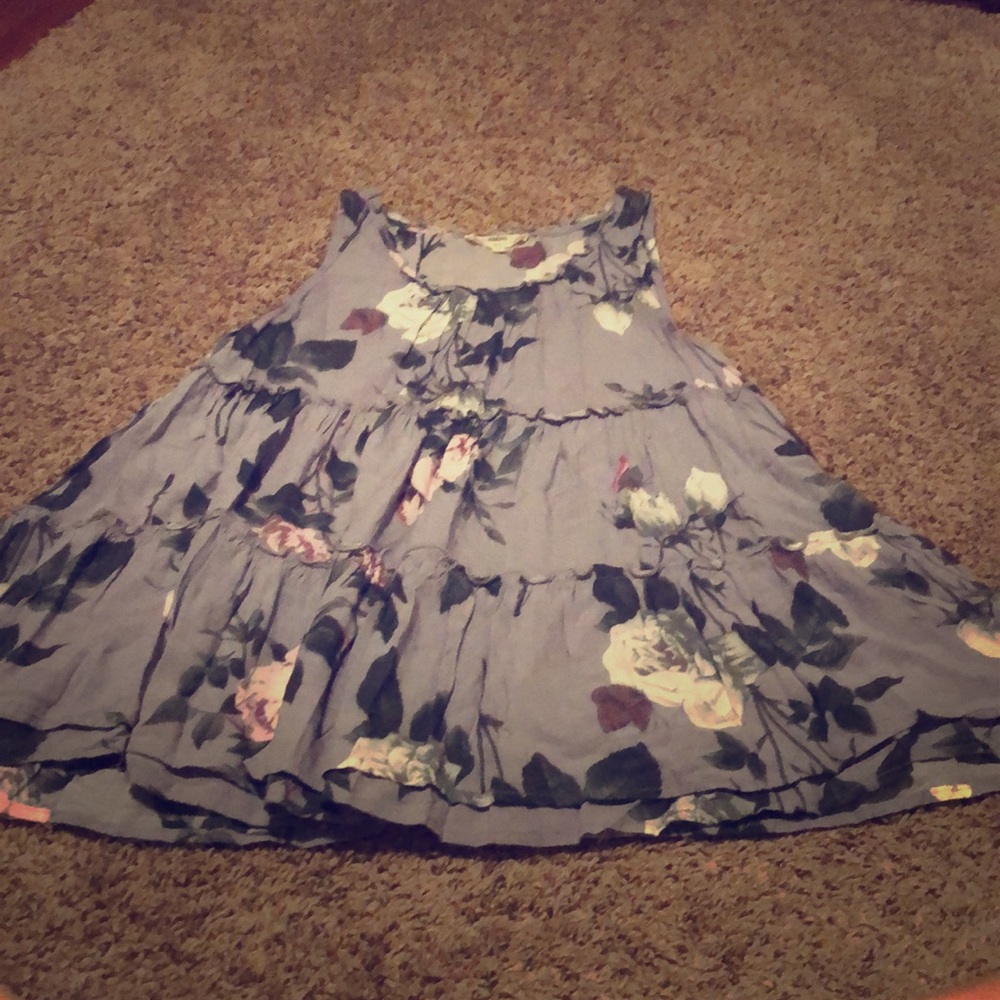 Flowered tank